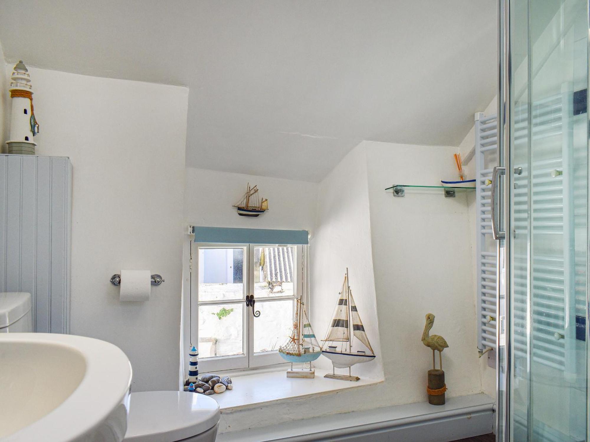 The Cottage Hartland Bagian luar foto